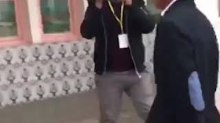 Ner Boutoz Participe À La Farce