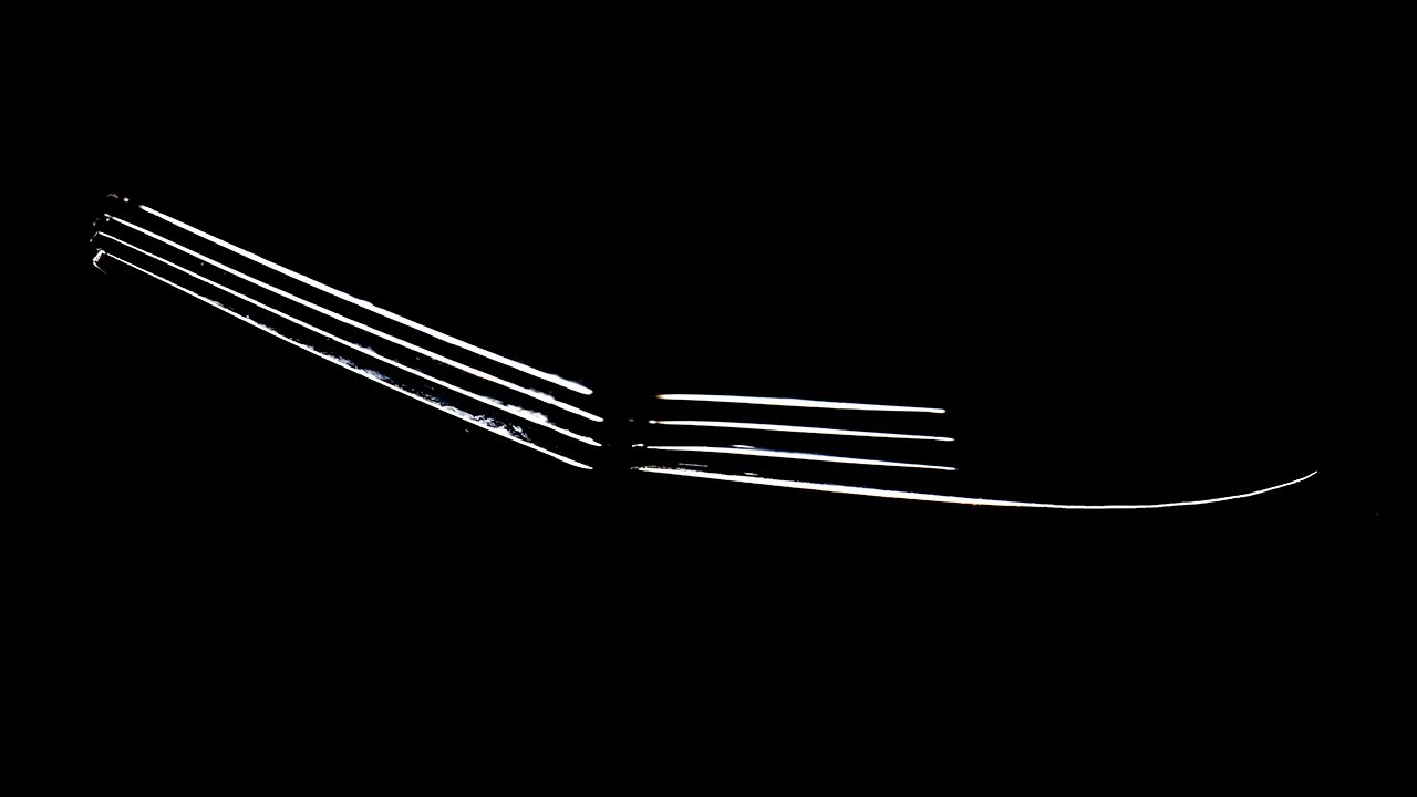 Macro Photography - Using A Fork In Water