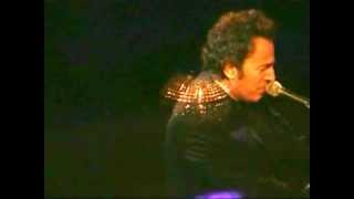 Video thumbnail of "Bruce Springsteen - Into The Fire (Pump Organ) - Hollywood-11/19/05"