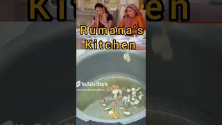 hina khan ne banaya pasta 😅#shorts #ytshorts #viral #hinakhan #trendingshorts #sathnibhanasathiya