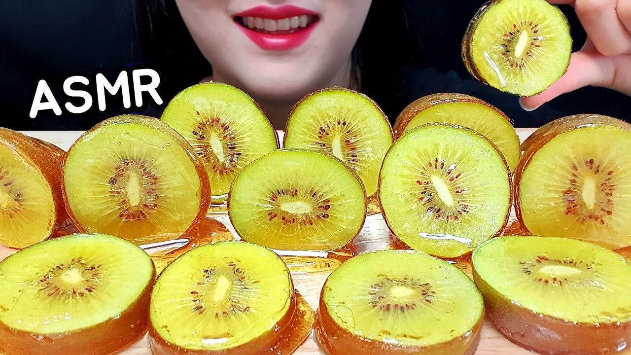 ASMR 와! 골드 키위 탕후루 Mukbang Kiwi Tanghulu eatingsounds,Candied Golden kiwi fruits.フルーツ飴を食べる.