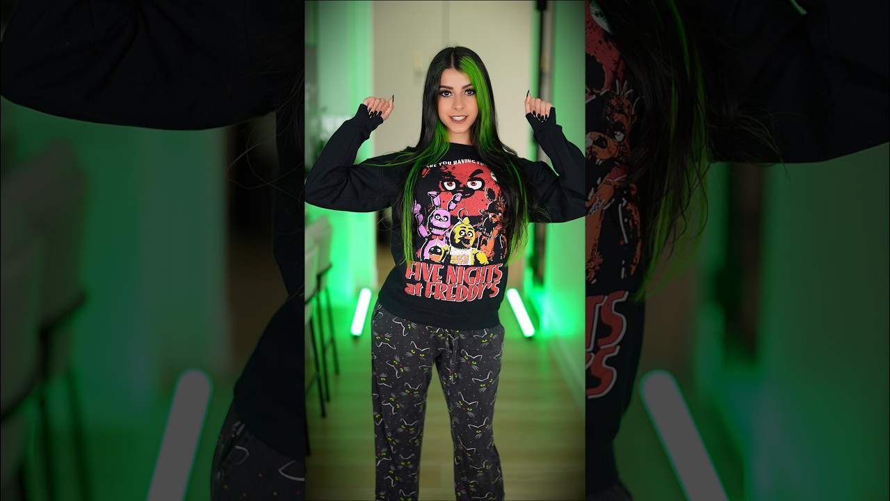 Which one? #foryou #helpmemakethismakesense #trending #gothclub #emo #dance #cosplay