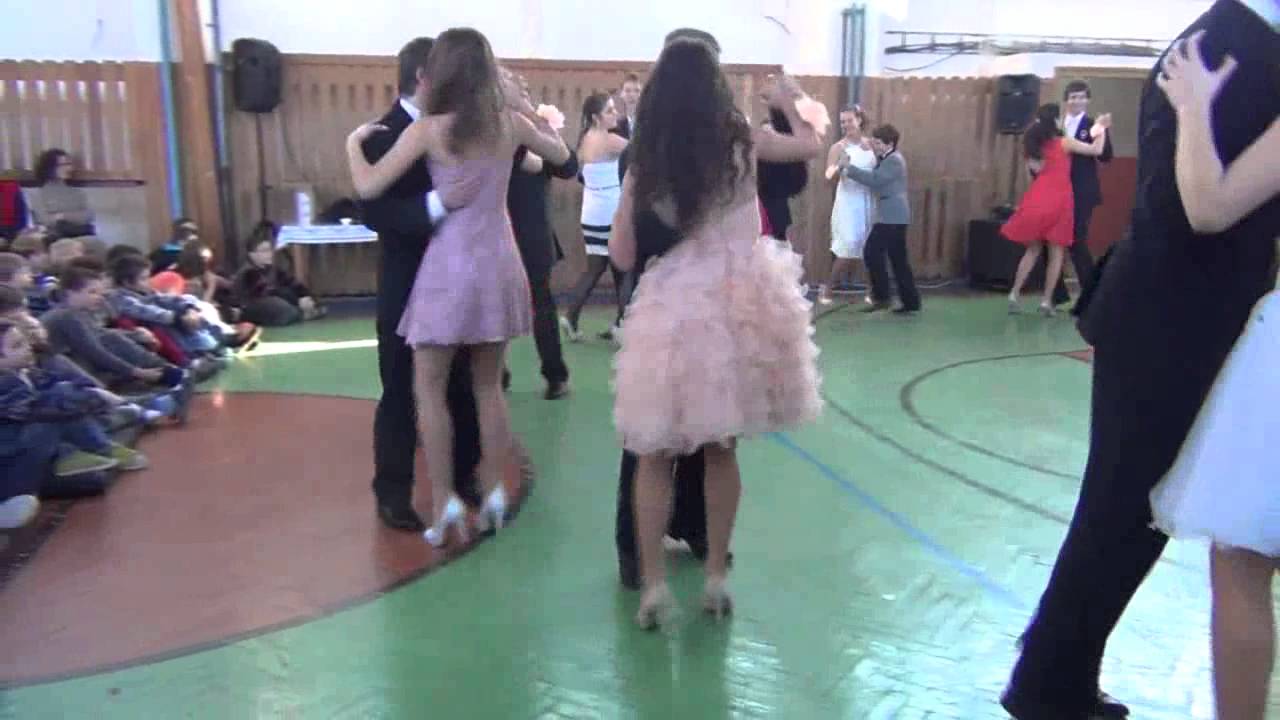 Venček základnej školy akademika Jura Hronca v Rožňave