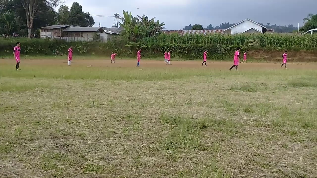 JUARA 1 - YouTube