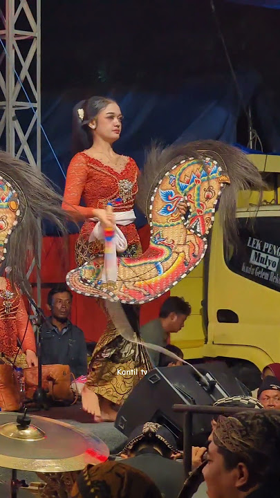 okongé undér undér 😍 #sindencantik #sekargadung #shorts #terbaru #fyoupage