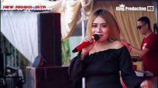 Gedang Klutuk - Iis Thania - Anik Arnika Live Desa Suci Kec. Mundu Cirebon