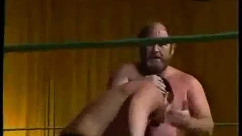 Phil Hickerson vs Alan Reynolds