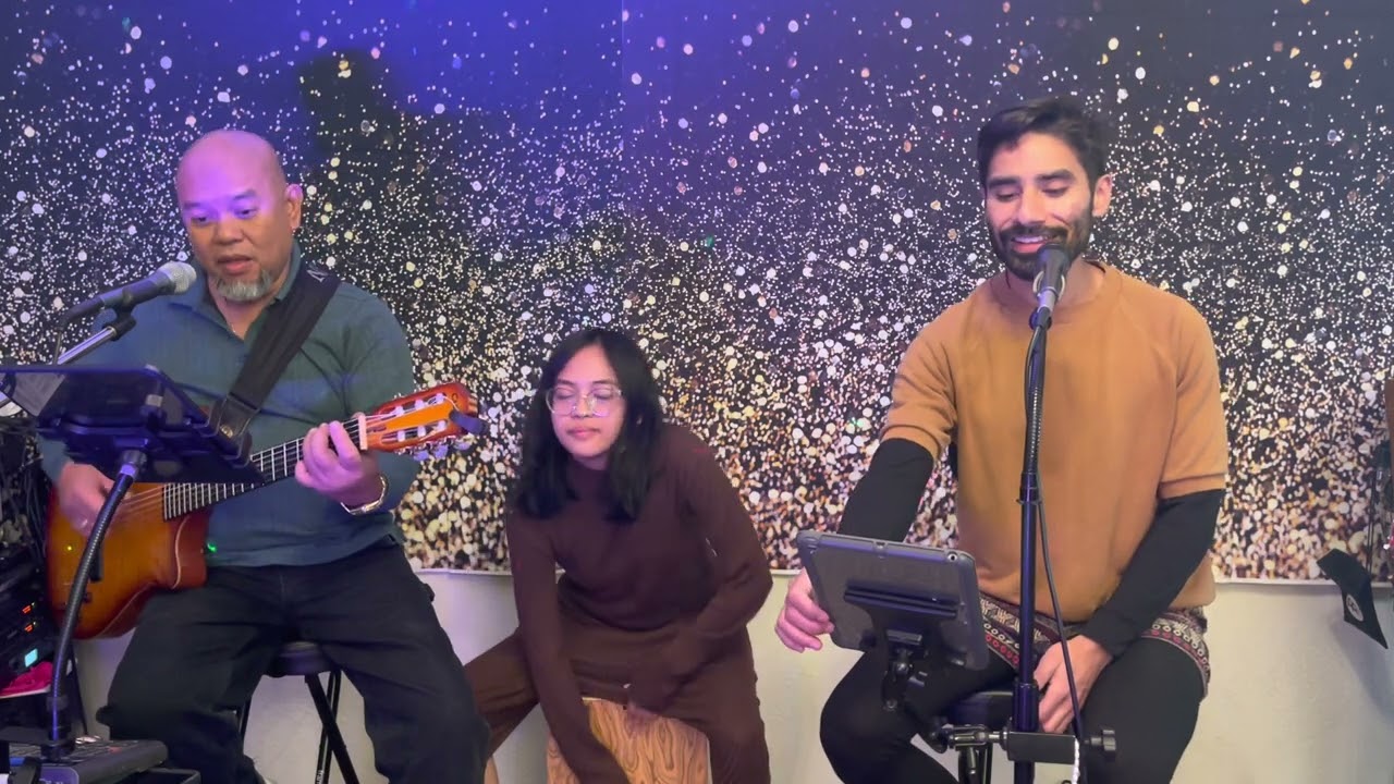 在 YouTube 上觀看「Zade Justin with Jon and Veronica - Baby I Love Your Way ( Peter Frampton Cover)」 在 YouTube 上觀看「Zade Justin with Jon and Veronica - Baby I Love Your Way ( Peter Frampton Cover)」