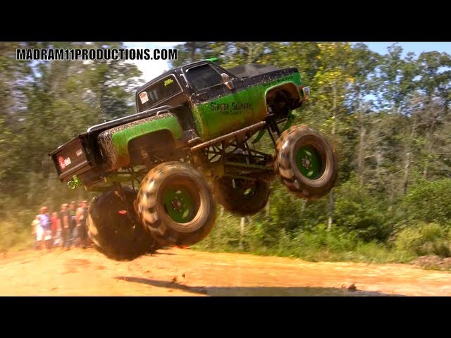 BADA$$ 1200HP CHEVY TRUCK SINGER SLINGER TEARS UP BAMAJAM