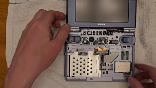 Sony Vaio U1 Teardown: SSD, memory upgrade + Factory XP App Tour