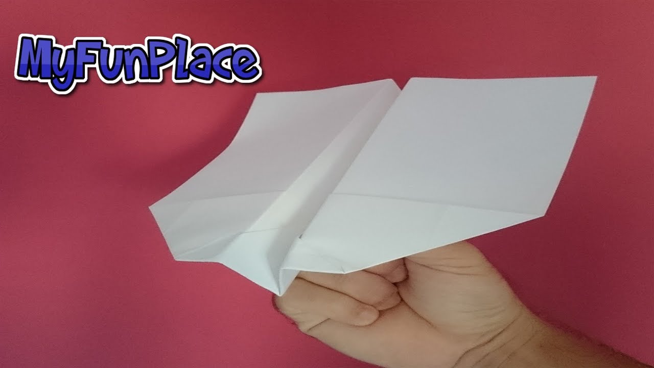 ⁣The Best World Record Boomerang Paper Airplane