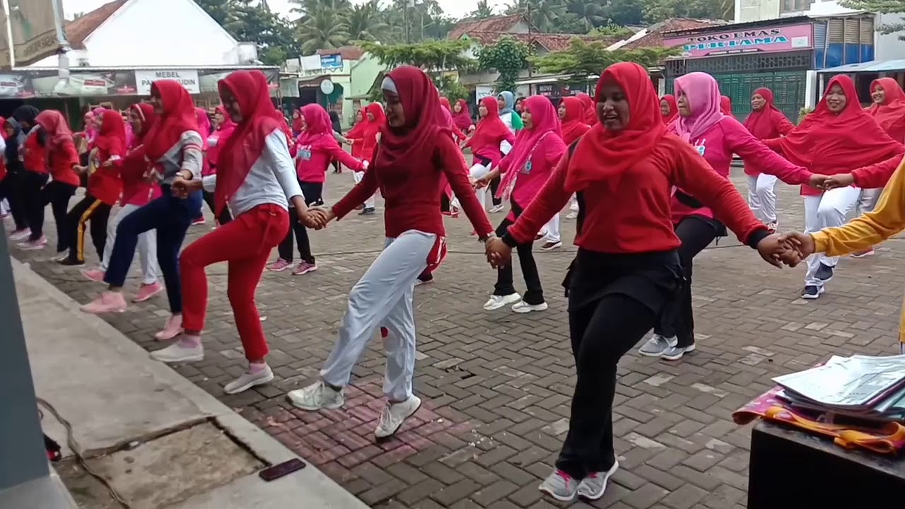 Senam Persahabatan (Senam Bersama)