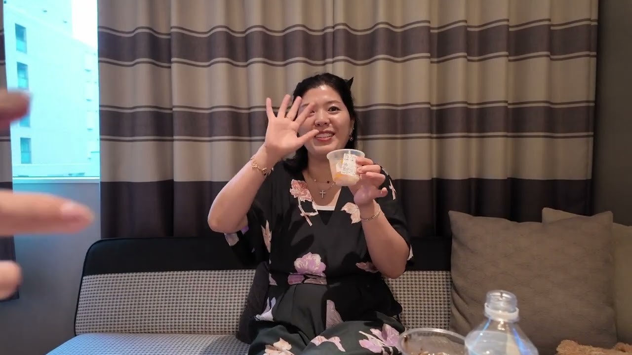 北海道二条市場に訪れた韓国人家族「本当に親切です」  홋카이도 니조시장 찾은 가족 