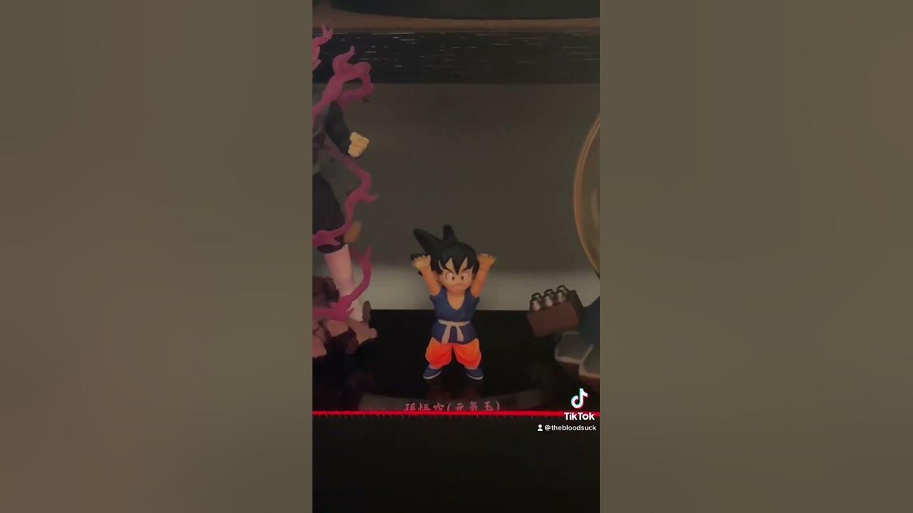 sprite figura de Black Goku Ssj Rosé de Dragon Ball Super con Hama