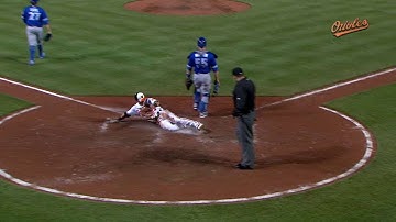 TOR@BAL: Machado doubles in Rickard to give O