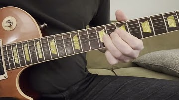 Slash style licks demonstration / lesson in the key of E.