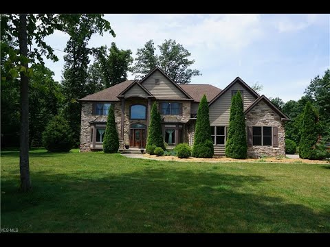 2402 Canterbury Farm Drive, Hinckley, OH home video tour