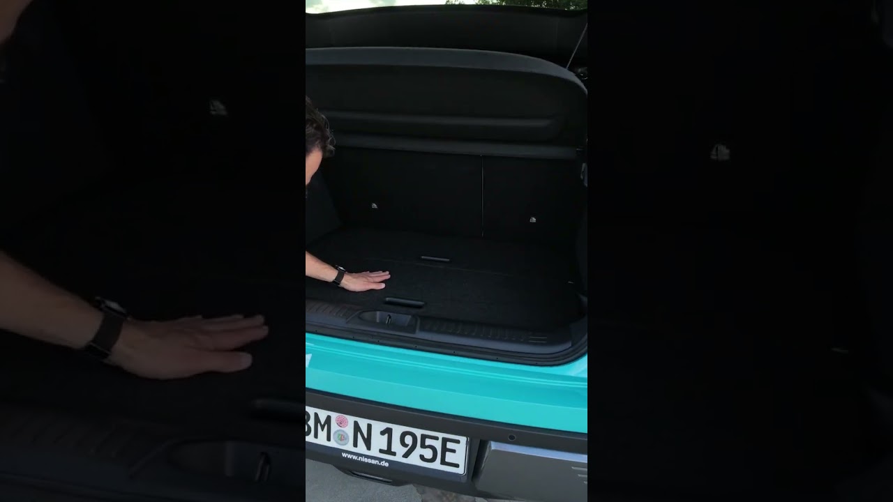 💡 Unique rear design and trunk/boot of the all-new Nissan Leaf