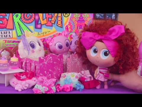 Chivatita y Susikin hacen trabajos manuales en la escuela de casi meritos de Super Mami Andre - YouTube