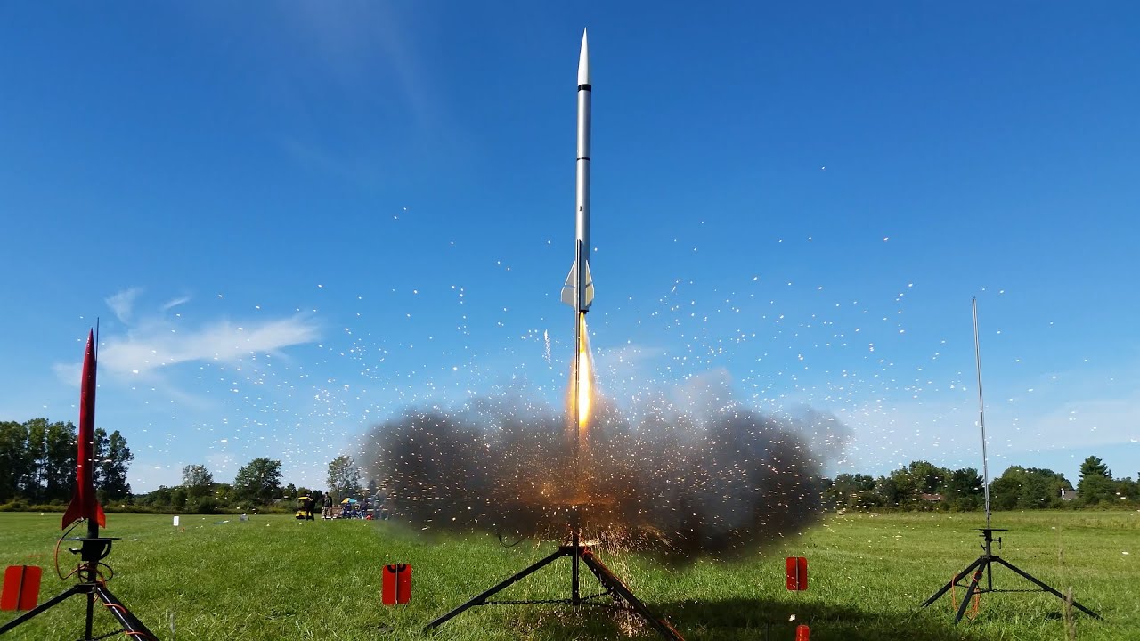 J-396 Spitfire high power rocket launch