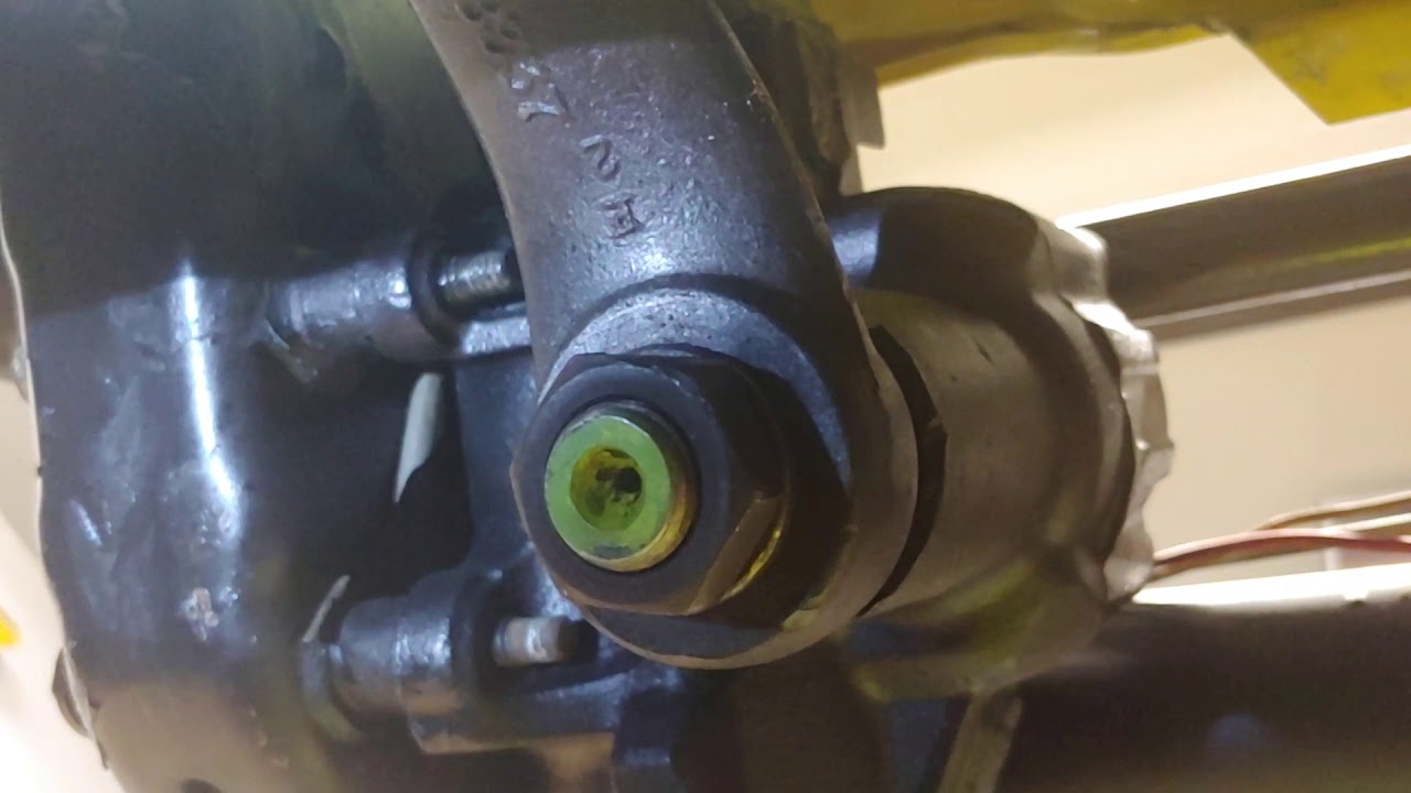 97 TJ Jeep Wrangler steering gear box input play YouTube