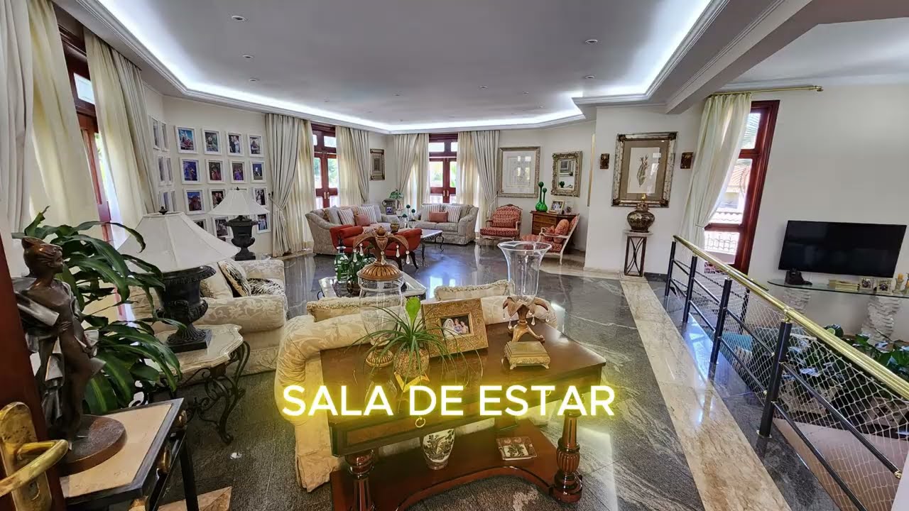 MANSÃO DE LUXO COM PISCINA E SALÃO DE FESTAS - GUARULHOS - 744M²"