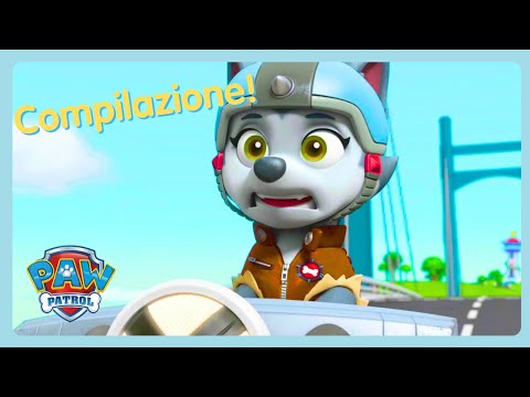 I cuccioli salvano un sindaco della Moto! 🐾 🐶 | Paw Patrol | Cartoni italiani | WildBrain Italiano
