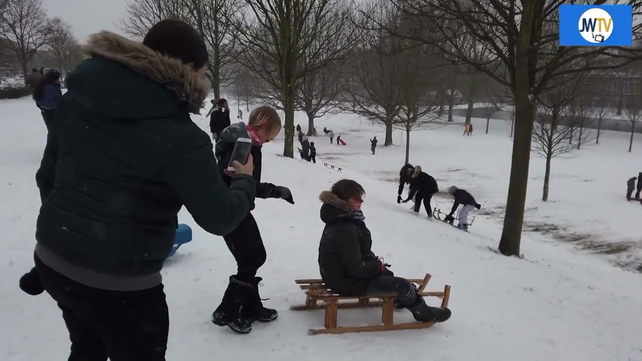Na jaren weer sneeuw in Schiedam