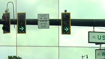 Ask Trooper Steve: Turning right on red from both turn lanes