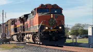 BNSF H1 Dash 9 Leader! BNSF H1 C44-9W 1118 w/ Nice K3L Leads Manifest