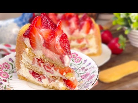 Видео: Charlotte aux Fraises Rapide : Pour un Dessert Facile et Élégant !