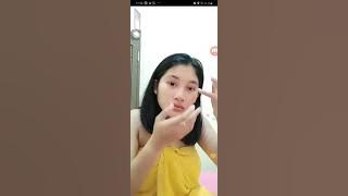 Abg cantik live cuman pakai handuk bikin ngiler