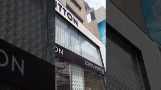 Louis Vuitton store Bloor St W Toronto @zkrst
