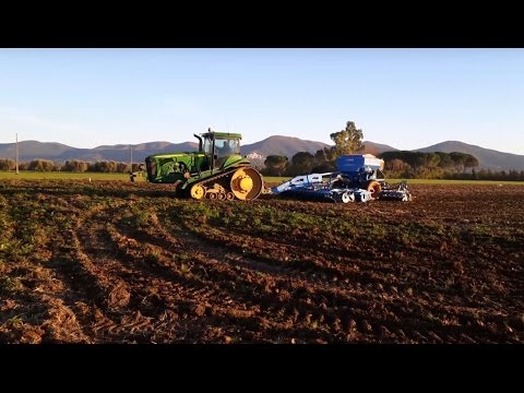 John Deere 8520T