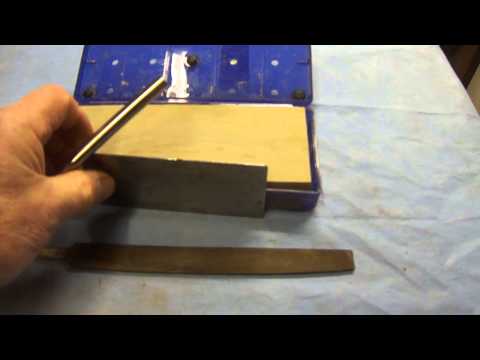 How to sharpen a cabinet scraper,  bow making tools, English Yew Longbow