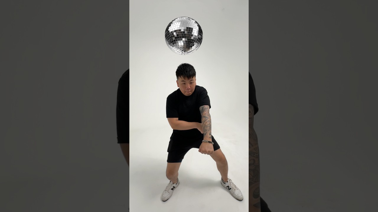 who did it better? 🕺🪩