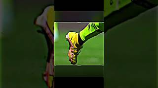 Moroccan Kid Vs Ronaldos Foot