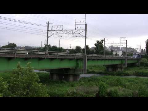 伊豆急行2100系　アルファリゾート21が中央線で回送運転　2013.08.03