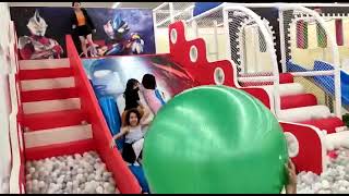 Fun time at indoor soft play @softplaysroblox7205 screenshot 1