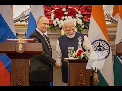 Modi Rolls Out Red Carpet for Putin, Defying US Pressure
