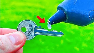 How to Make a Key That Unlocks All Locks