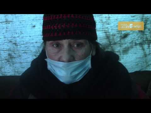 ზუგდიდში რამდენიმე დევნილმა პირი ამოიკერა