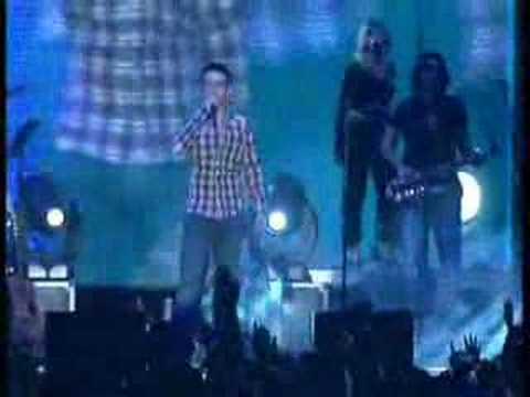 Mixalis Xatzigiannis Monos Mou Live Lykavitos 