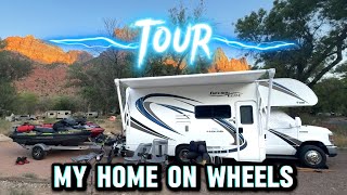TOUR the Inside of my Class C RV Motorhome, Thor Freedom Elite 22FE