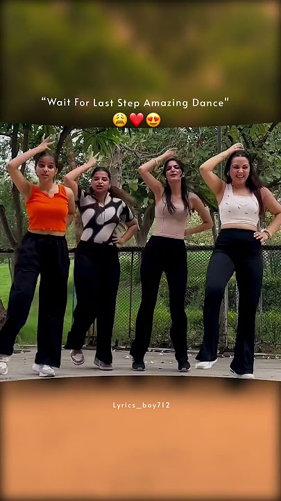 Paris Ka Trip || Girl's Dance || WhatsApp (Lyrics) Dance Status ||
