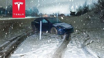 Tesla Driver Escapes Wild Model 3 Crash!