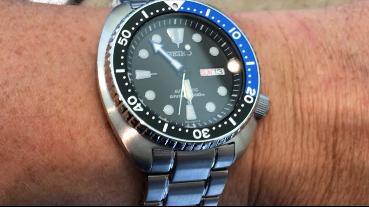 SEIKO BATMAN Turtle SRP787 - YouTube