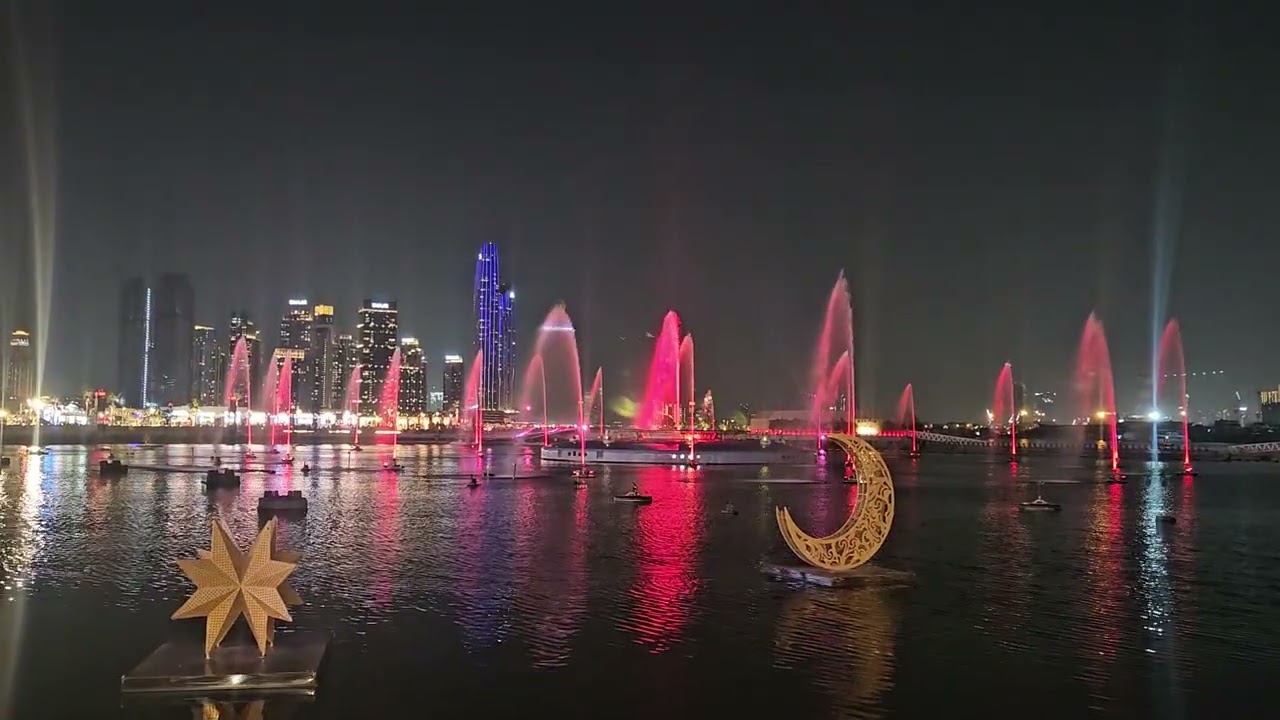 Цветные  фантаны и фаир шоу 