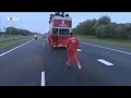 Theo Janssen gaat bier halen...