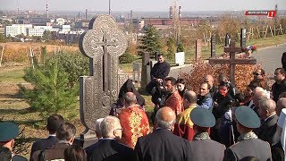 Поклонный крест в память армян, погибших в Сталинградской битве Поклонный крест в память армян, погибших в Сталинградской битве